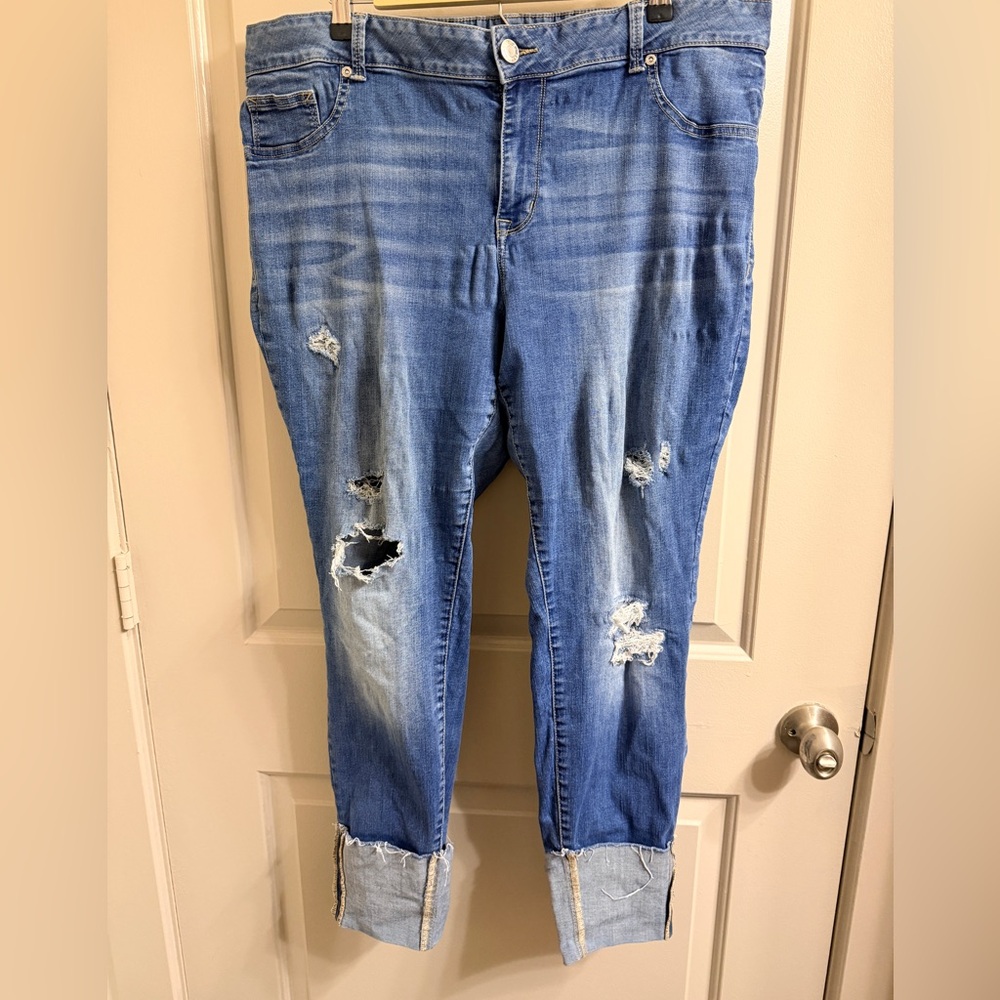 Maurice’s Distressed Blue Women's Jeans